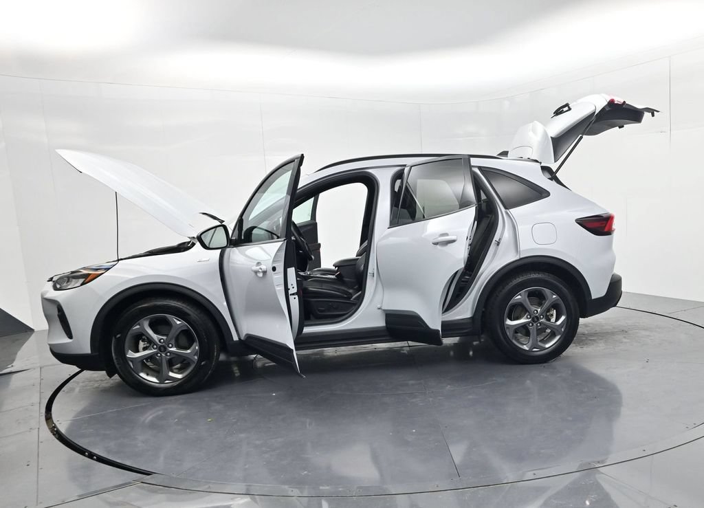 Used 2025 Ford Escape ST-Line FWD image 65