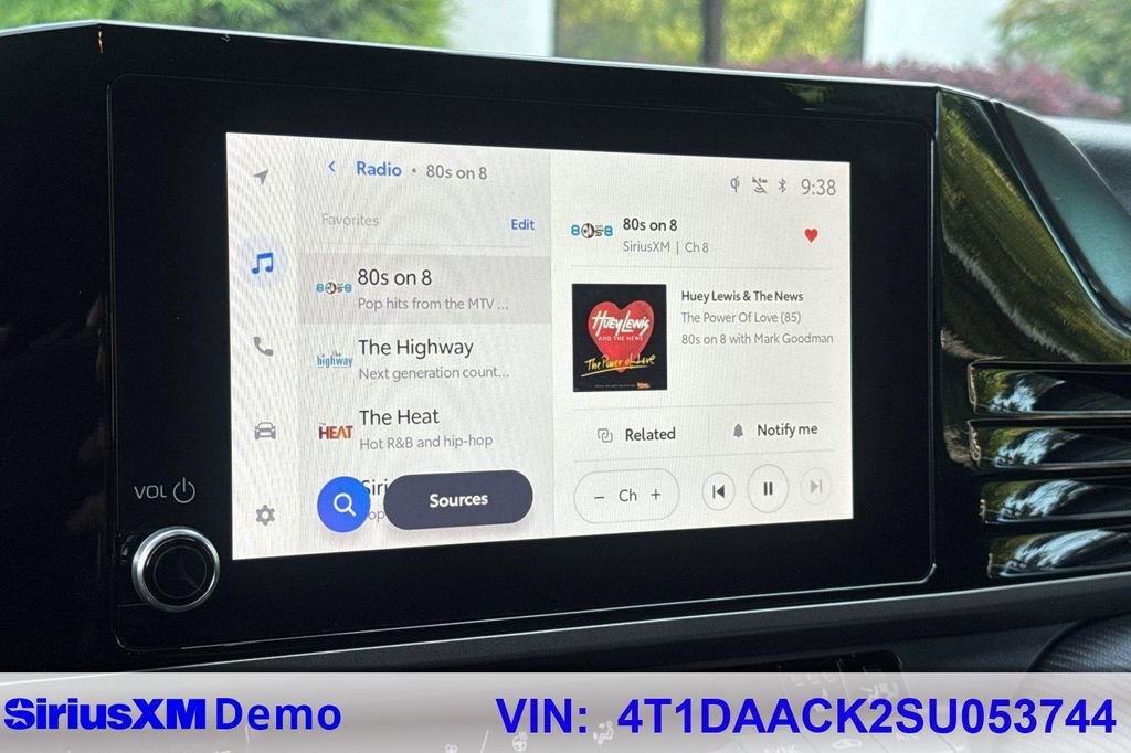 Certified 2025 Toyota Camry SE w/ Convenience Package image 27