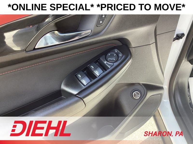 Used 2024 Chevrolet TrailBlazer RS w/ Convenience Package AWD/4WD image 22