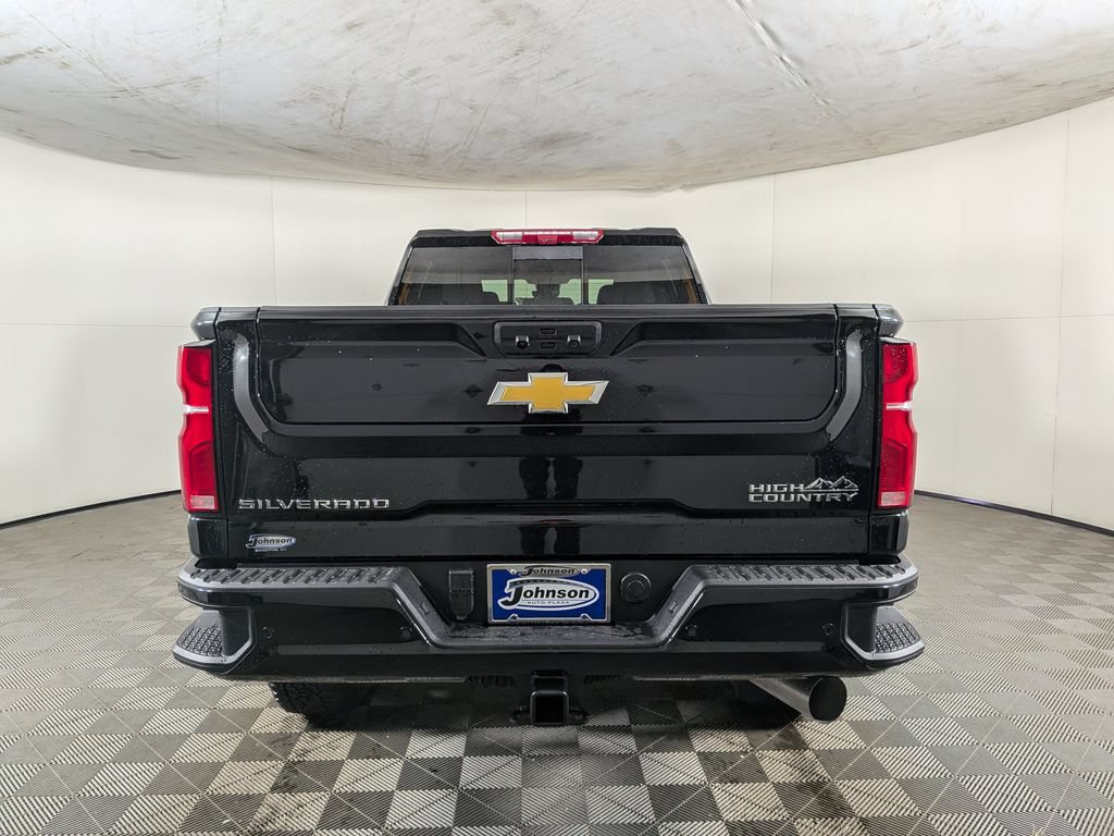 New 2026 Chevrolet Silverado 2500 High Country w/ High Country Premium Package AWD/4WD image 8