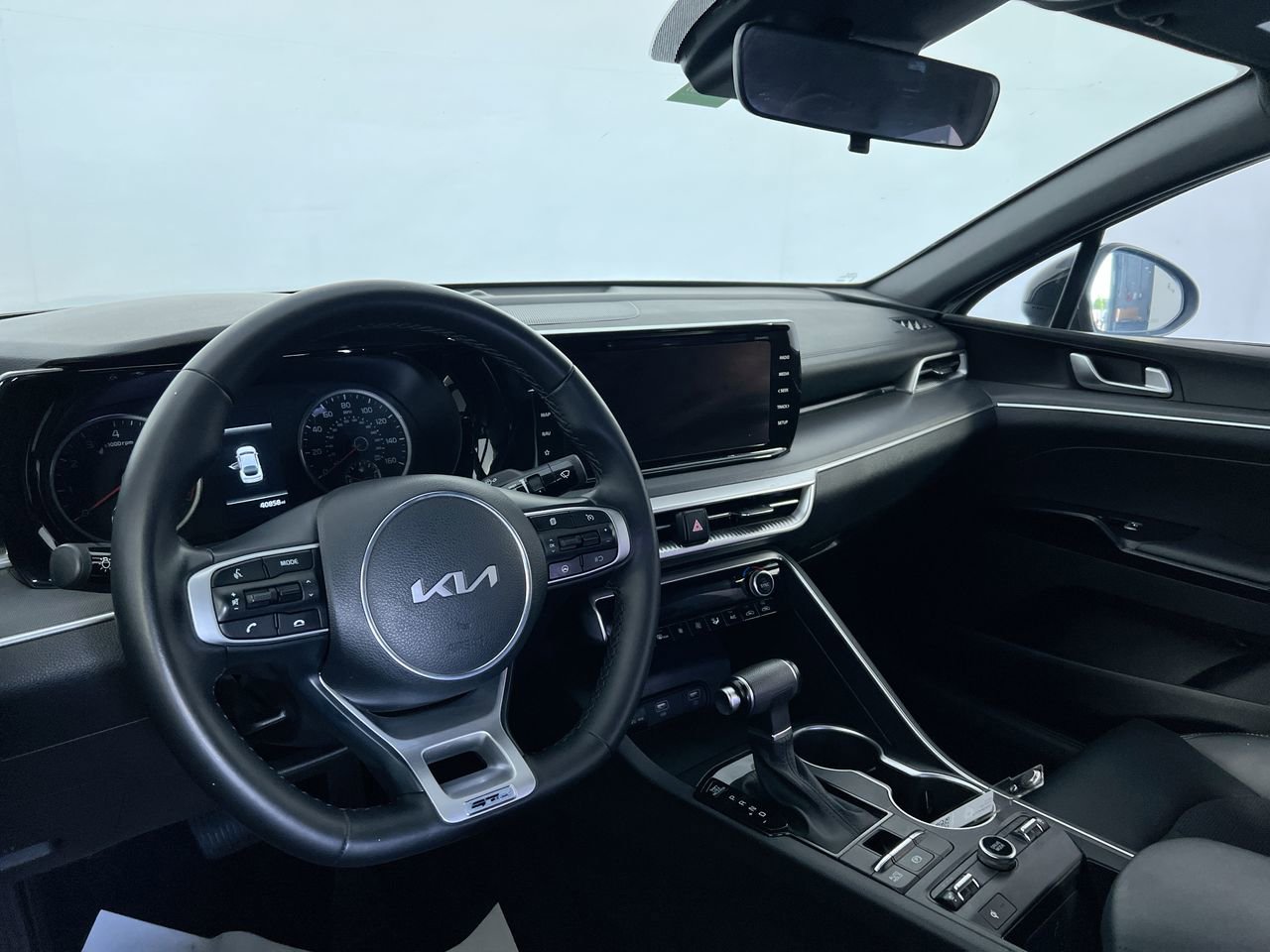 Used 2022 Kia K5 GT-Line w/ GT-Line FWD Premium Package image 27