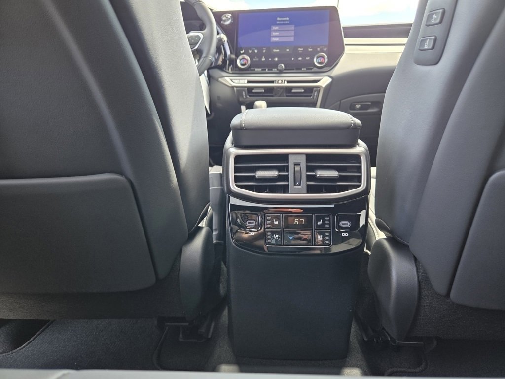 New 2026 Lexus RX 450h AWD image 34