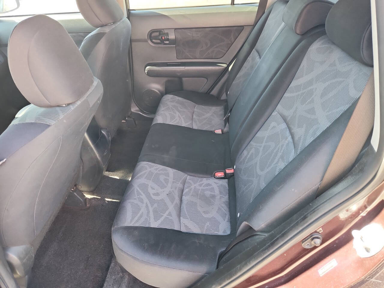 Used 2011 Scion xB FWD image 15