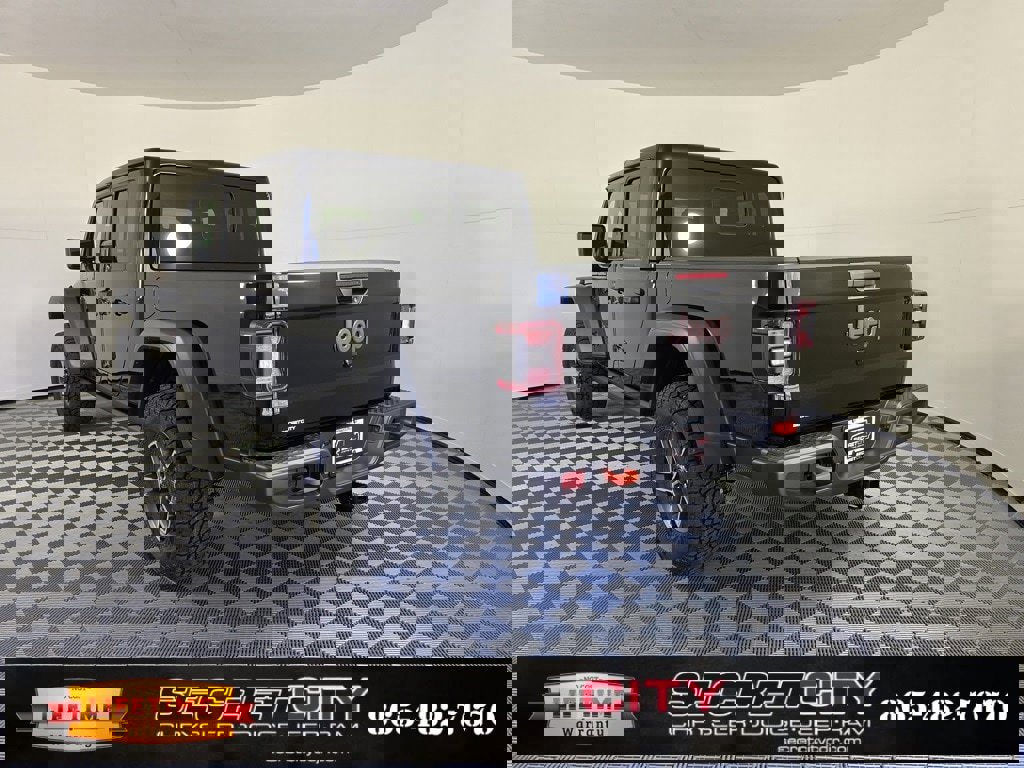 New 2025 Jeep Gladiator Mojave image 5