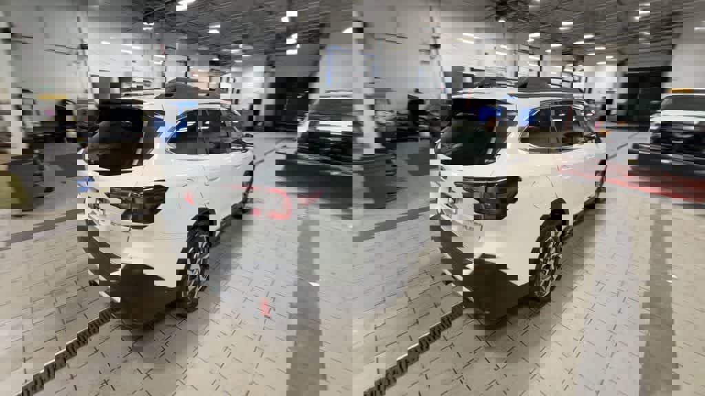 Used 2021 Subaru Outback Limited image 8