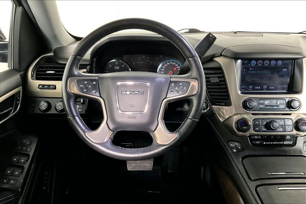 Used 2018 GMC Yukon XL Denali w/ Open Road Package image 5