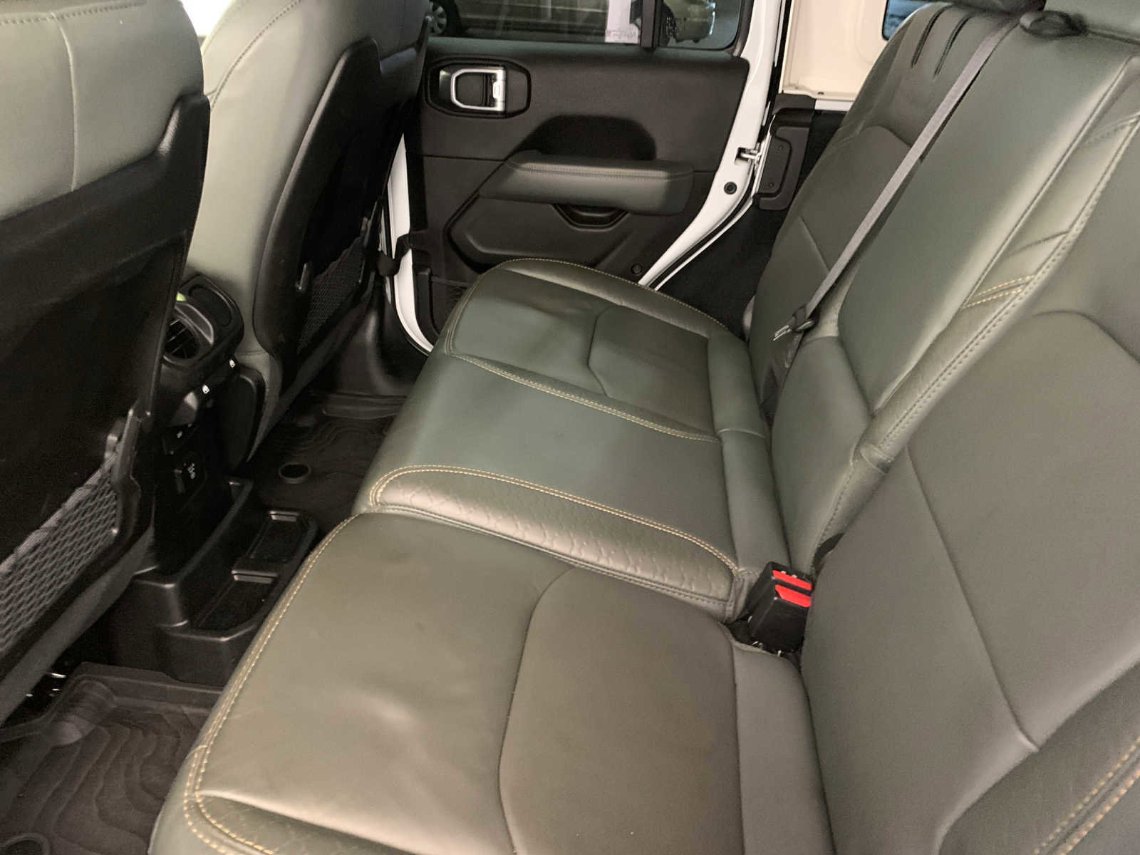 Used 2024 Jeep Wrangler High Altitude image 9
