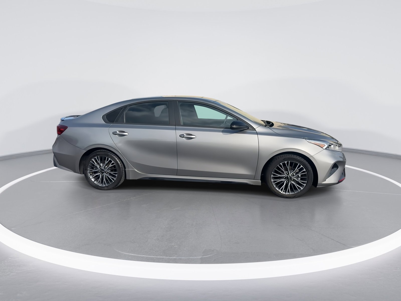 Used 2024 Kia Forte GT-Line w/ GT-Line Premium Package image 10