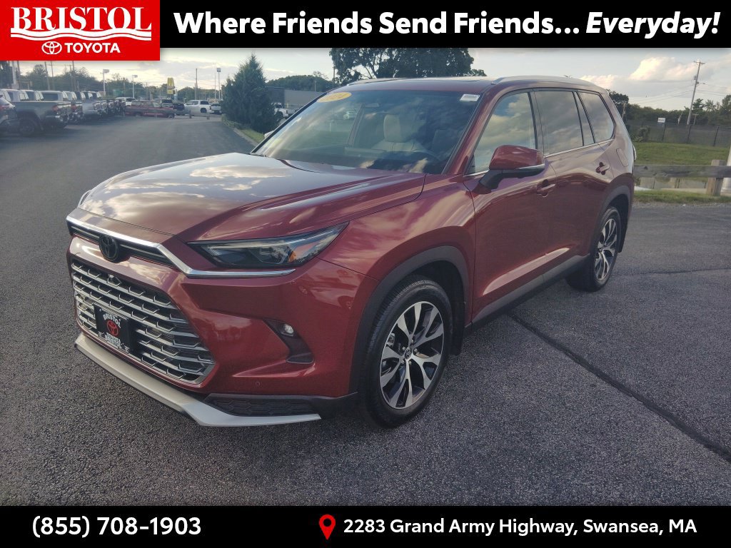 Used 2024 Toyota Grand Highlander AWD Hybrid image 3