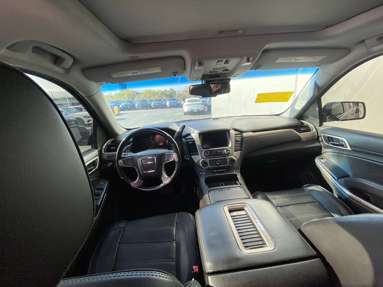 Used 2018 GMC Yukon XL Denali w/ Denali Ultimate Package RWD image 12