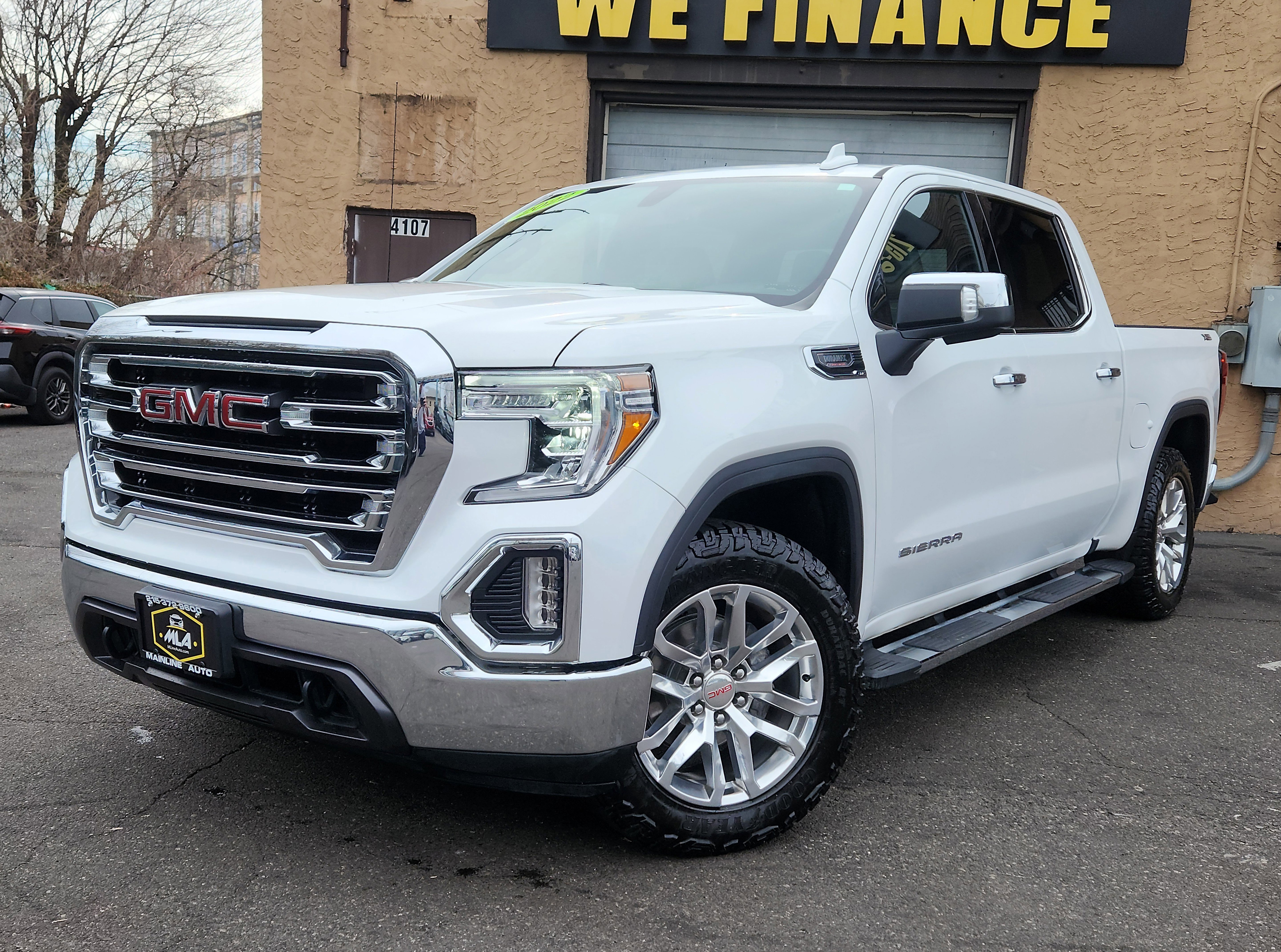 Used 2022 GMC Sierra 1500 SLT w/ SLT Convenience Package AWD/4WD image 1