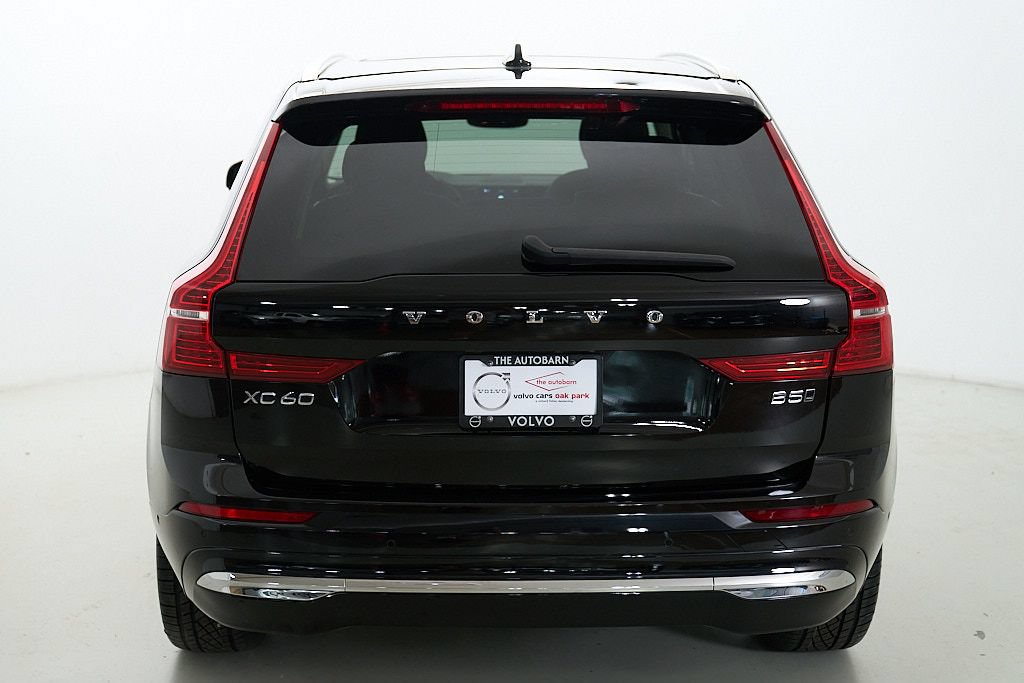 Certified 2023 Volvo XC60 B5 Plus AWD/4WD image 6