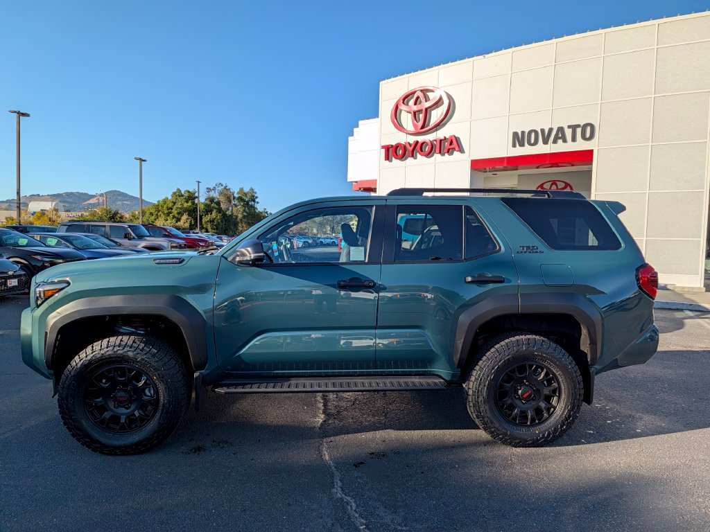 Used 2026 Toyota 4Runner TRD Off-Road Premium AWD/4WD image 7