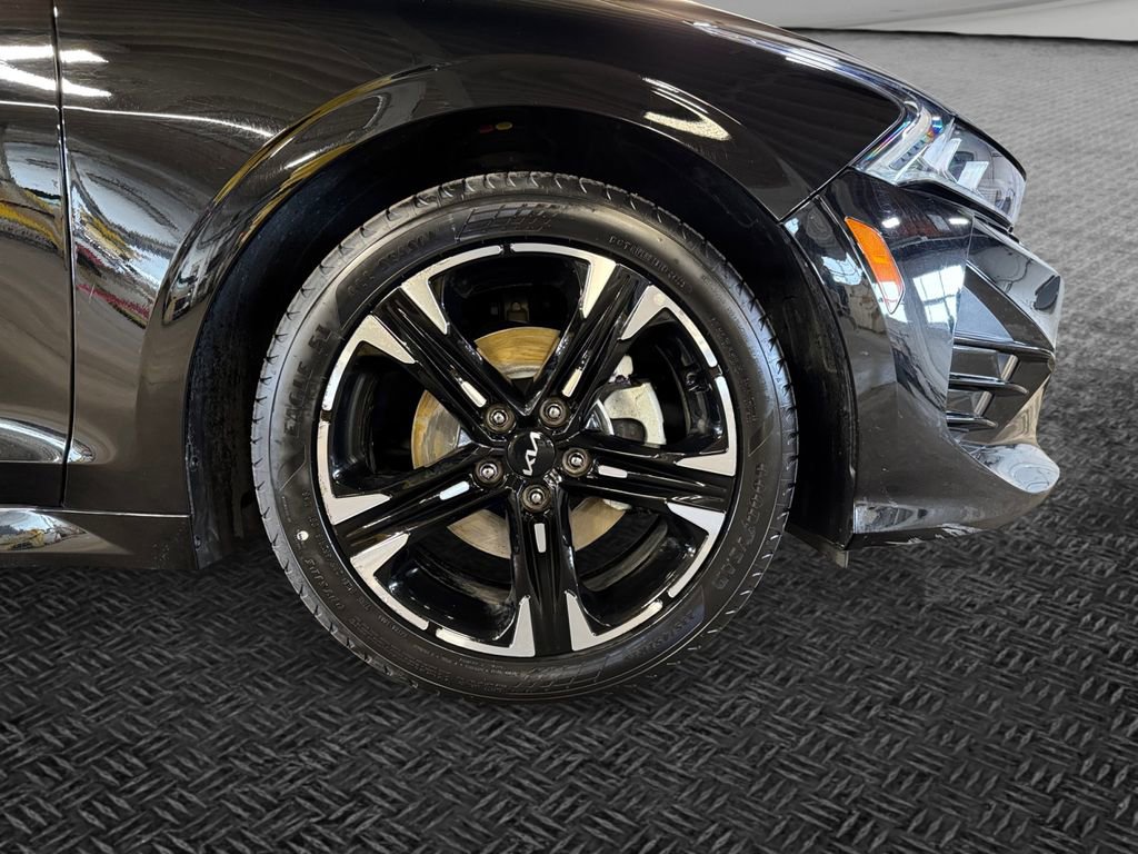Used 2024 Kia K5 GT-Line image 11