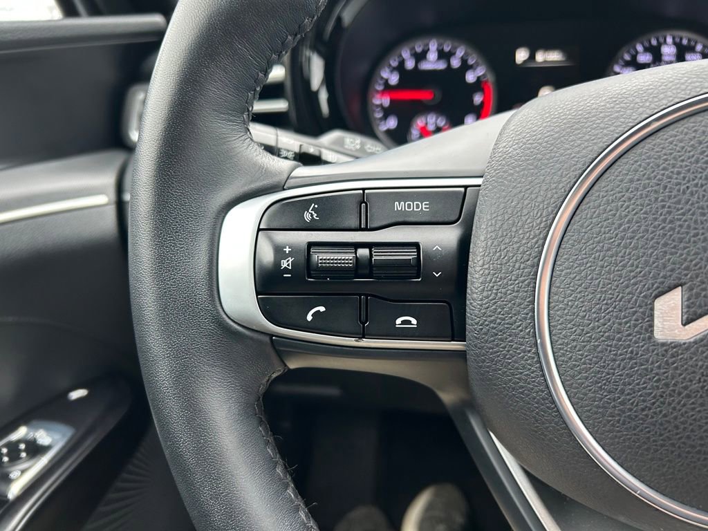 Used 2024 Kia K5 GT-Line w/ GT-Line Premium Package image 18