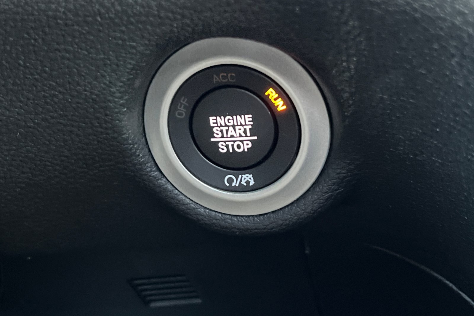 New 2026 Chrysler Pacifica Limited w/ S Appearance Package image 22