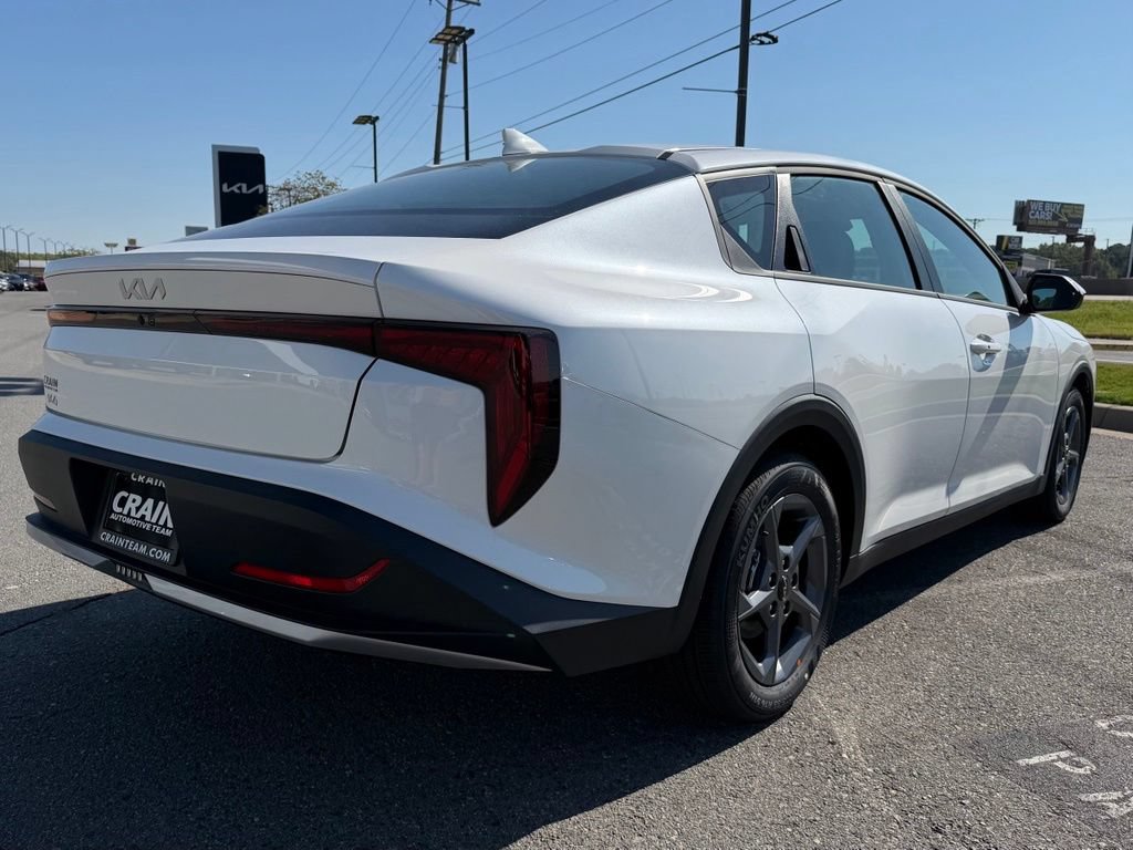 New 2026 Kia K4 FWD image 7