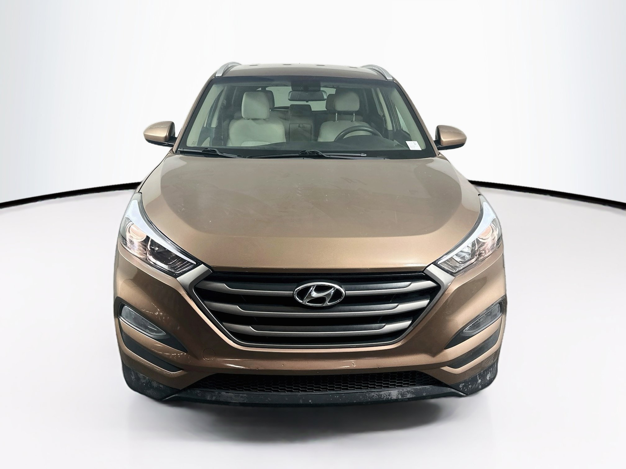 Used 2016 Hyundai Tucson SE w/ Option Group 02 FWD image 2