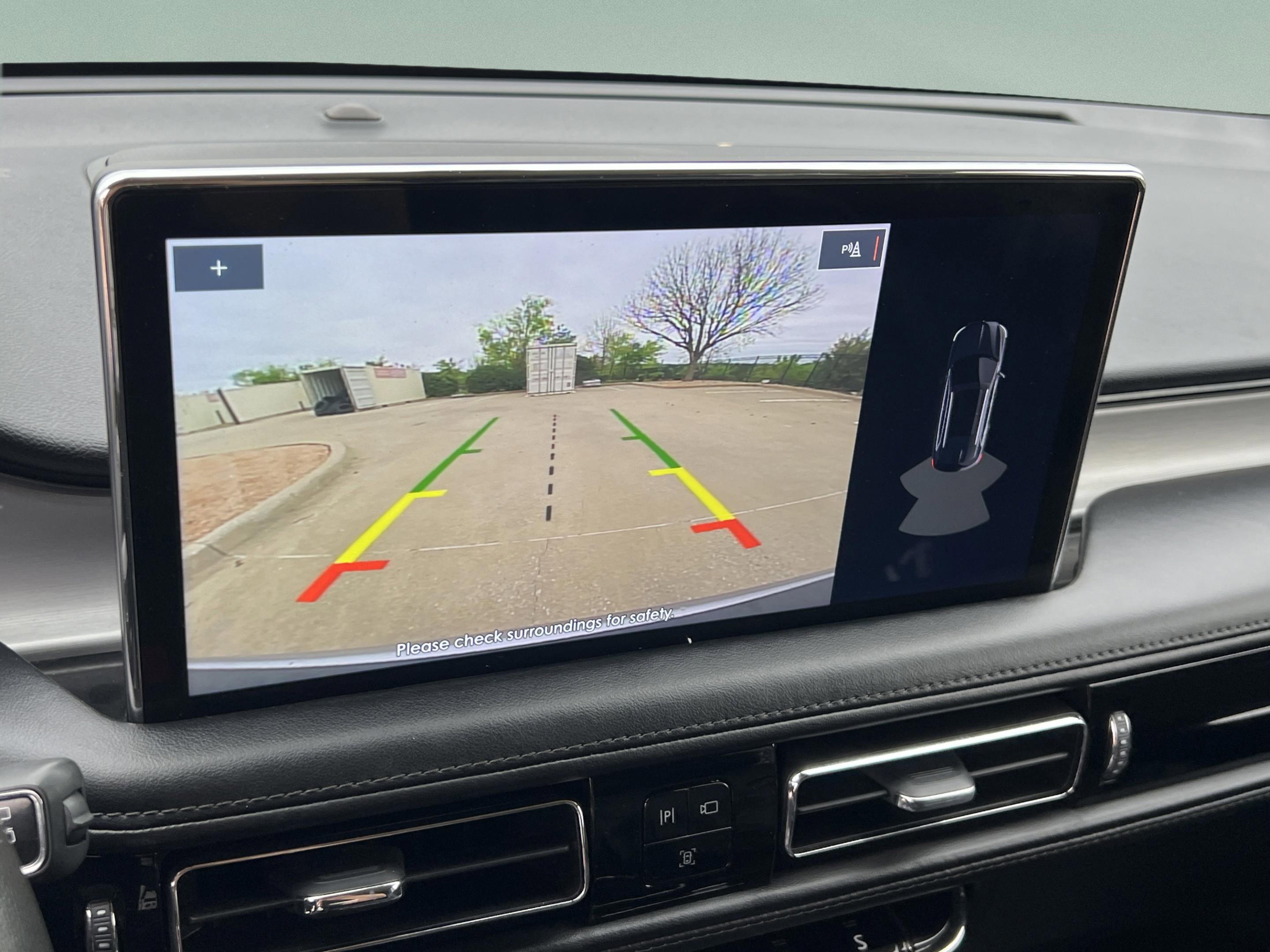 Used 2022 Lincoln Nautilus AWD image 16