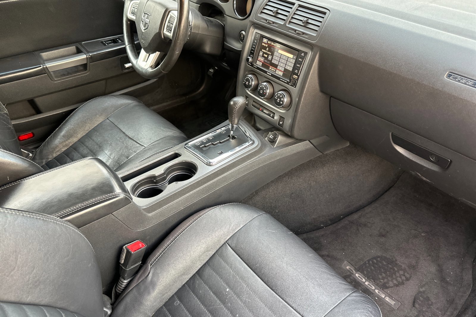 Used 2013 Dodge Challenger R/T image 18