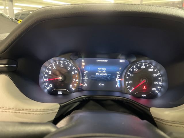 New 2025 Jeep Compass Limited image 24