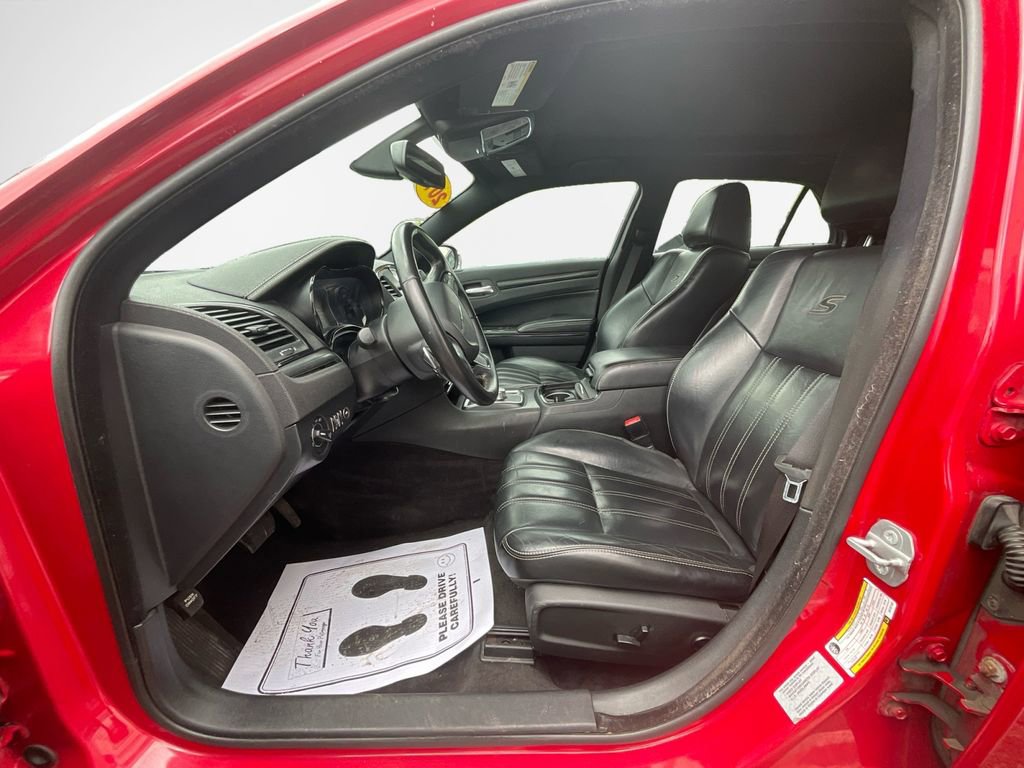 Used 2016 Chrysler 300 S AWD/4WD image 12