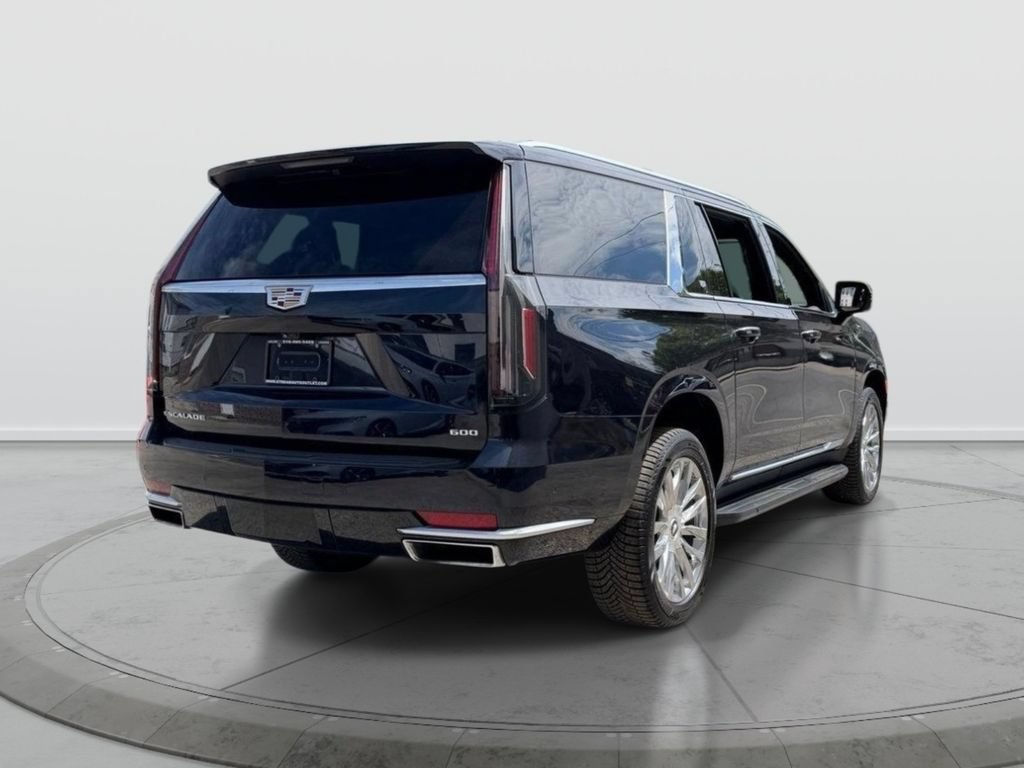 Used 2022 Cadillac Escalade ESV Premium Luxury AWD/4WD image 8