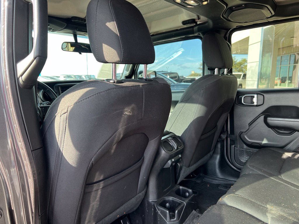 Certified 2022 Jeep Wrangler Unlimited Sport AWD/4WD image 19