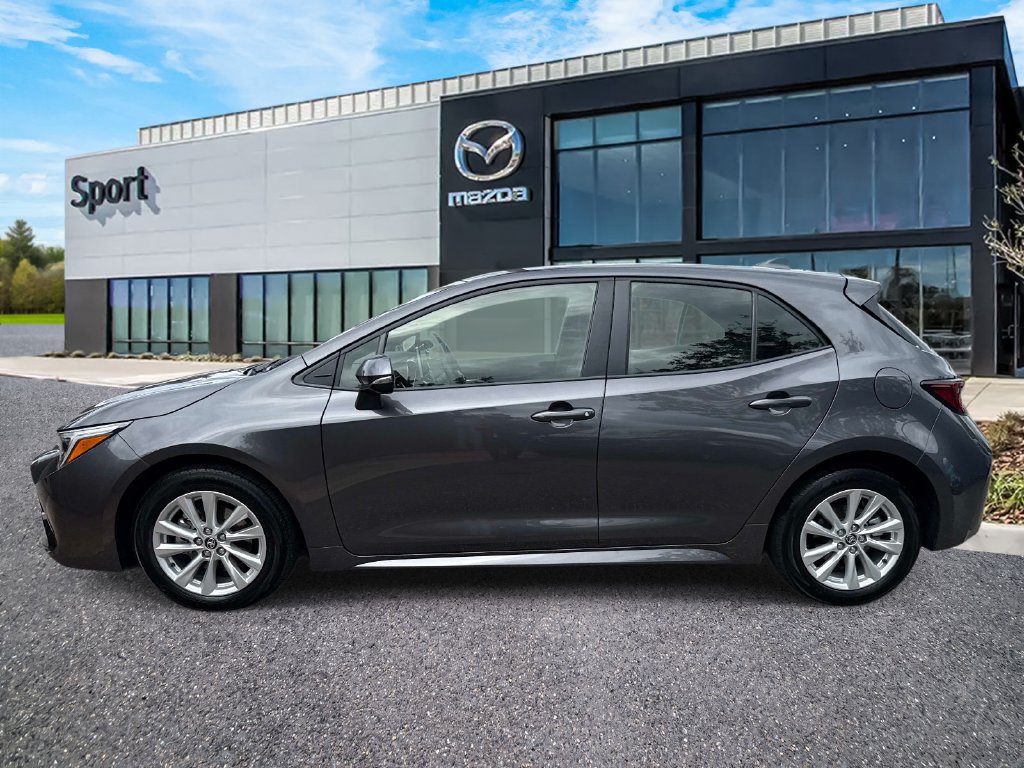 Used 2025 Toyota Corolla SE FWD image 7