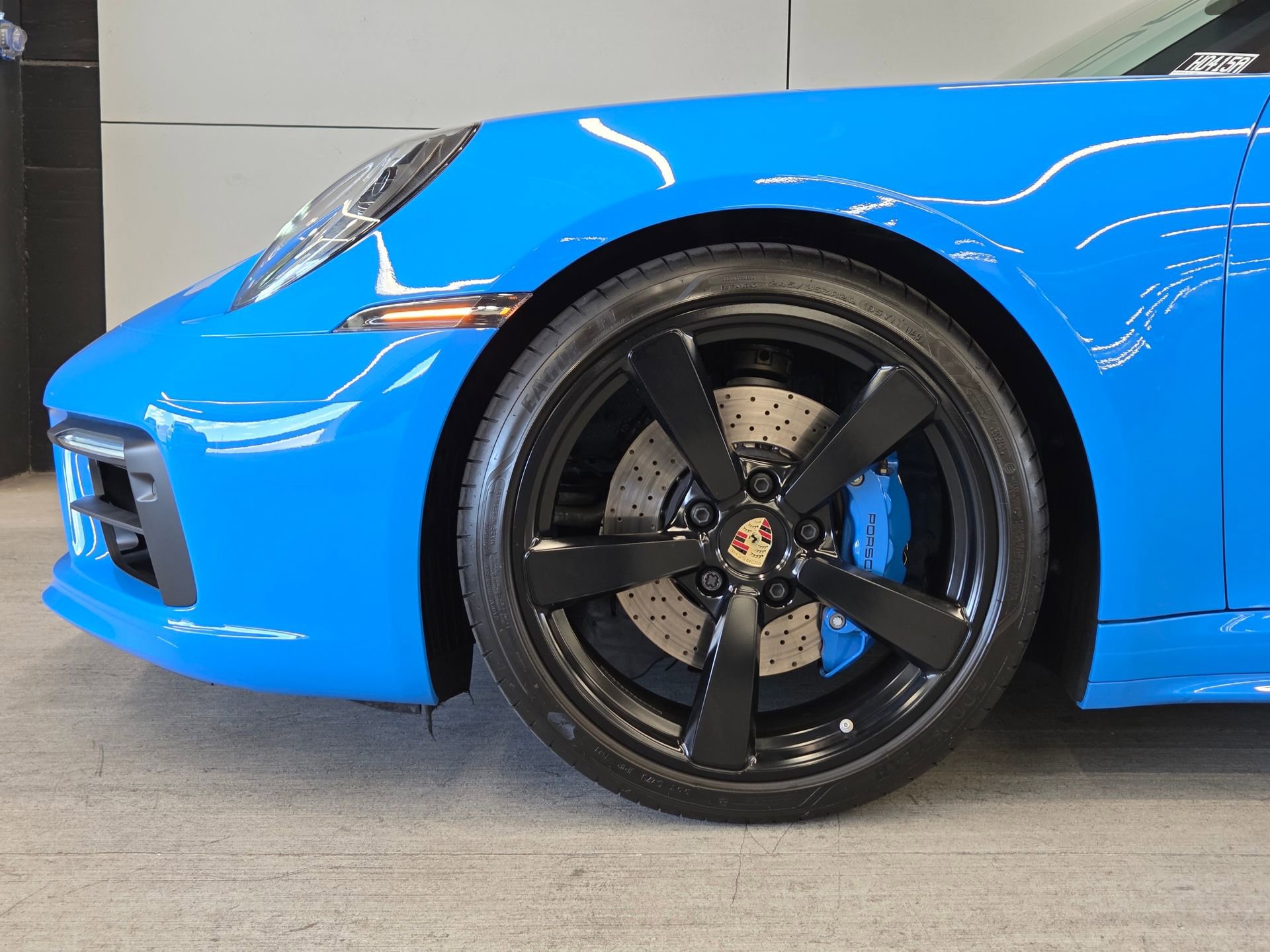 Certified 2024 Porsche 911 Targa 4S AWD/4WD image 9