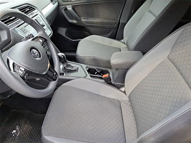 Used 2021 Volkswagen Tiguan S image 21