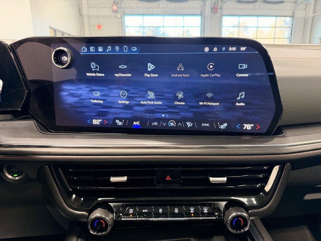 Used 2025 Chevrolet Suburban RST w/ Sun And Tow Package image 36