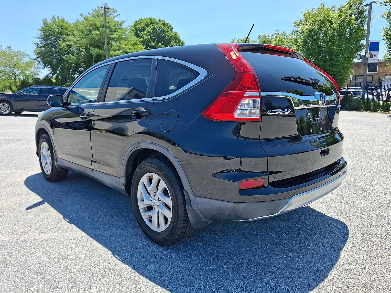 Used 2016 Honda CR-V EX image 4
