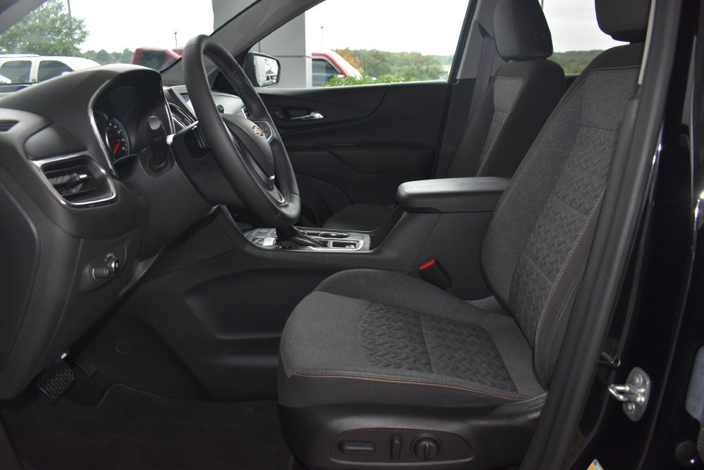 Used 2023 Chevrolet Equinox LT FWD image 4