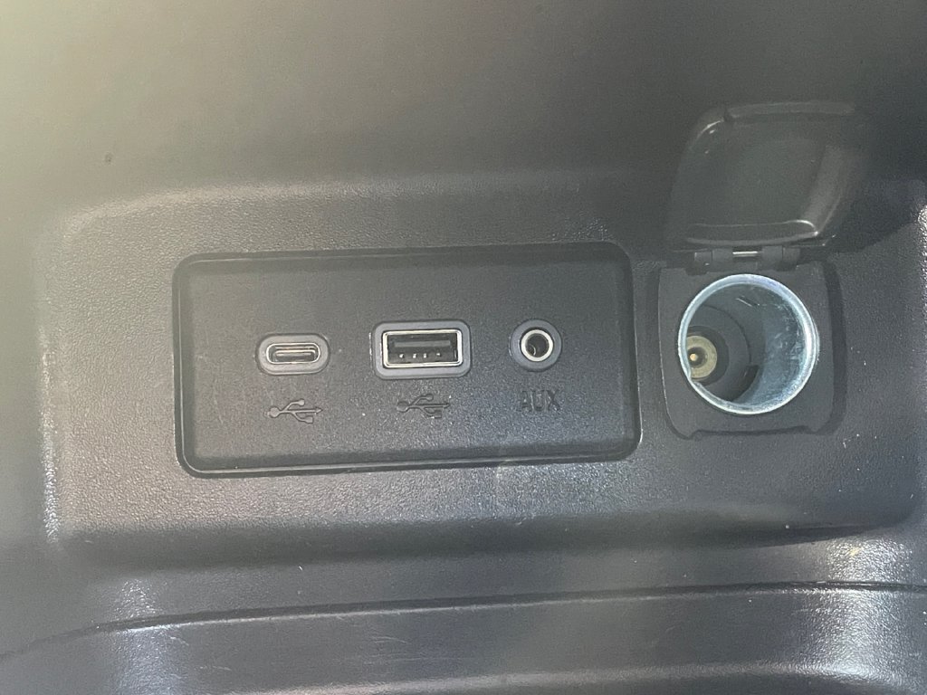 Used 2022 Chevrolet Equinox LT AWD/4WD image 38
