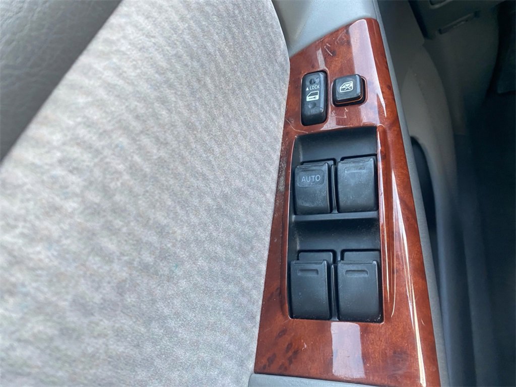 Used 2008 Toyota Corolla LE image 17