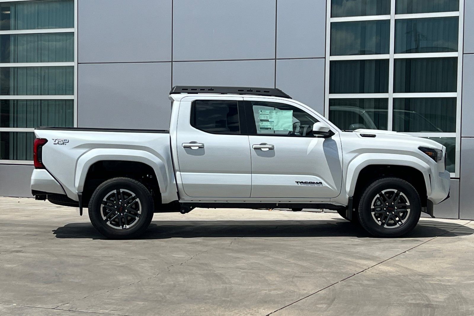 Certified 2025 Toyota Tacoma TRD Sport image 3