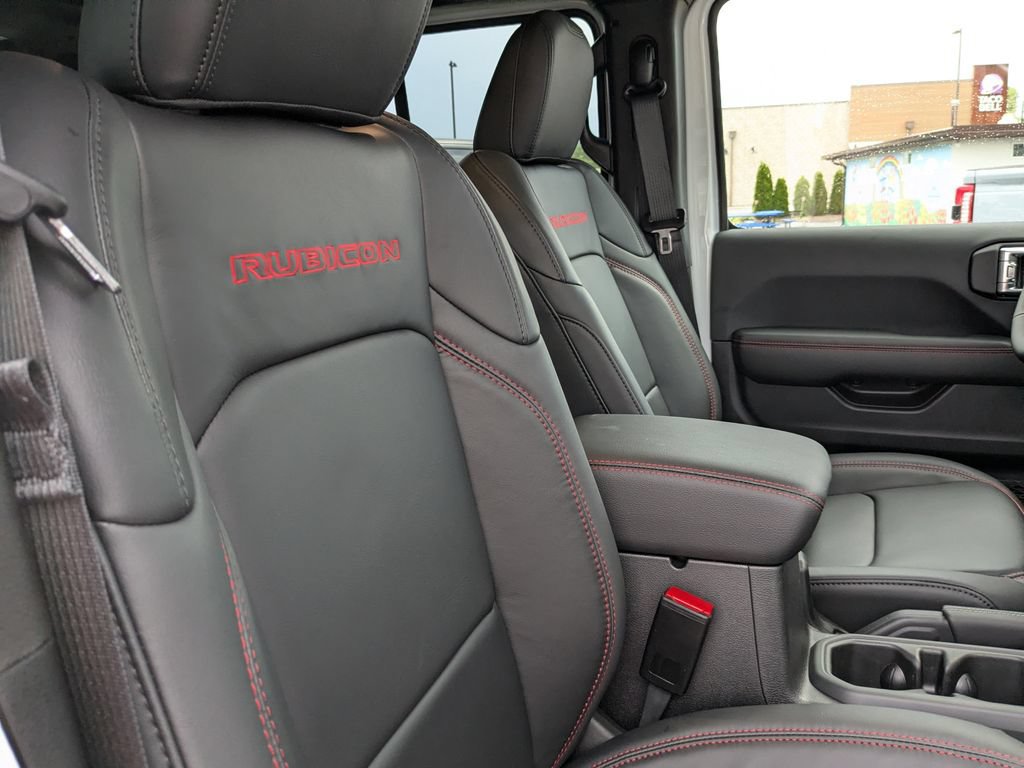 New 2027 Jeep Wrangler Unlimited Rubicon AWD/4WD image 9
