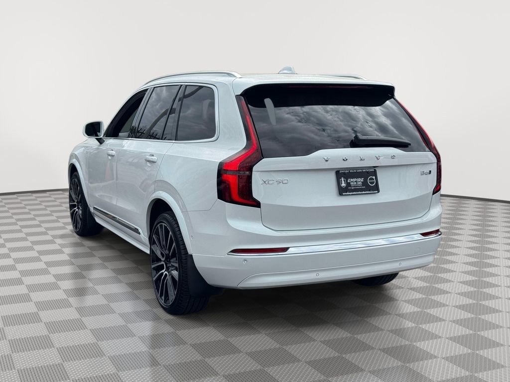 Certified 2026 Volvo XC90 B6 Plus w/ Protection Package image 5