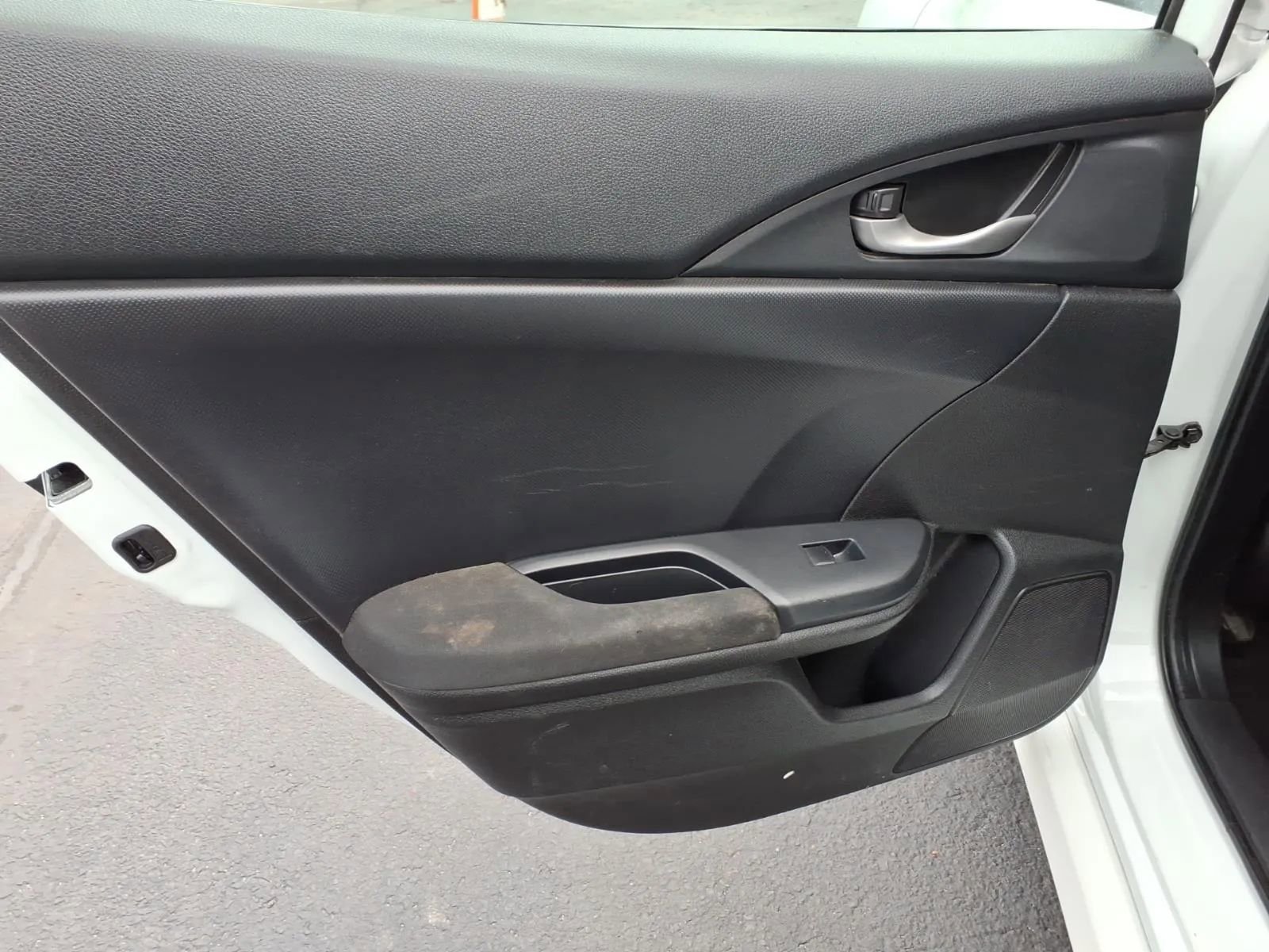 Used 2019 Honda Civic LX image 21