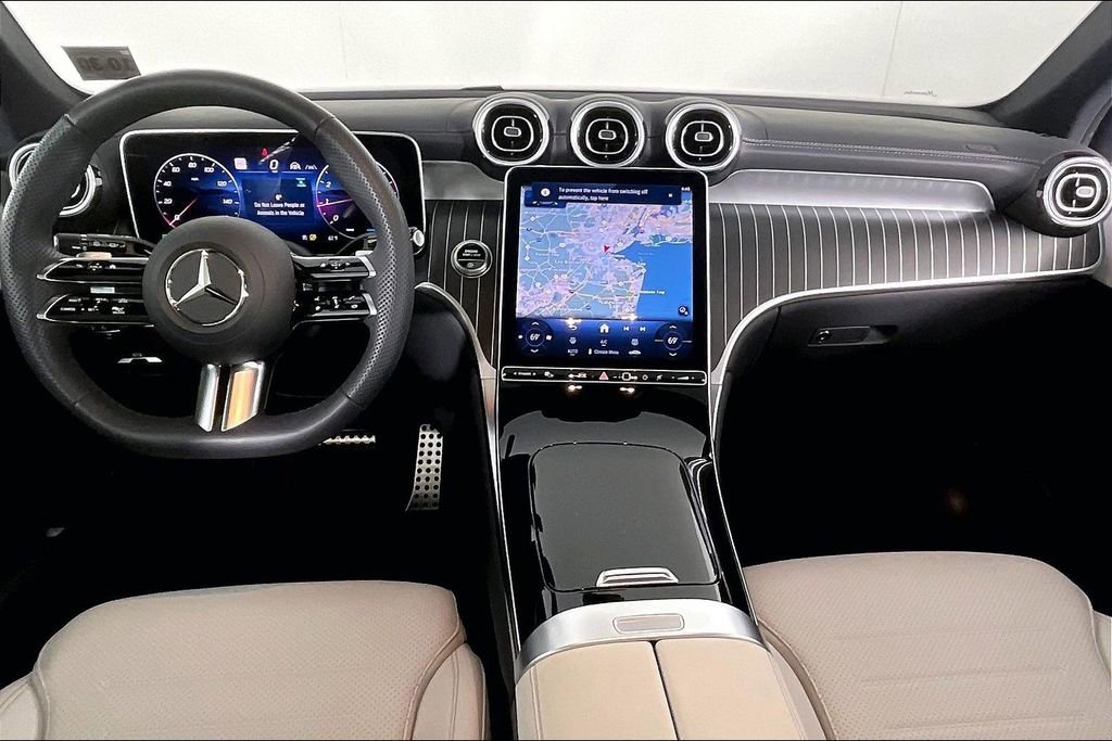 Used 2026 Mercedes-Benz GLC 300 4MATIC image 13