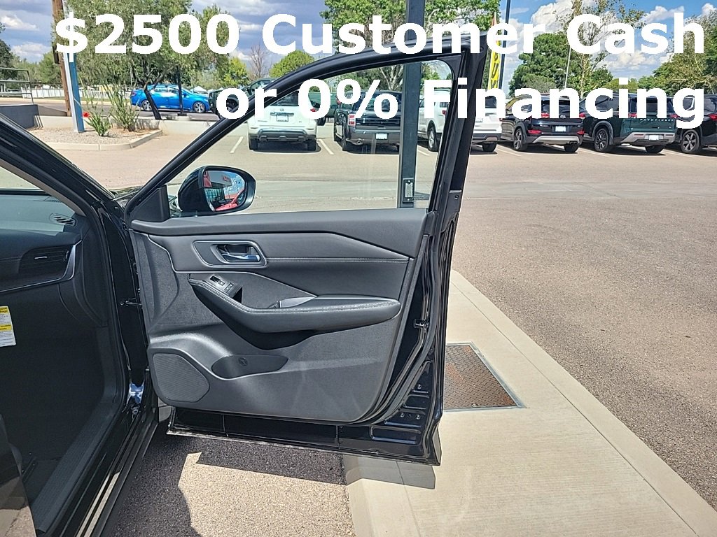 New 2026 Nissan Rogue Platinum w/ Platinum Premium Package image 18