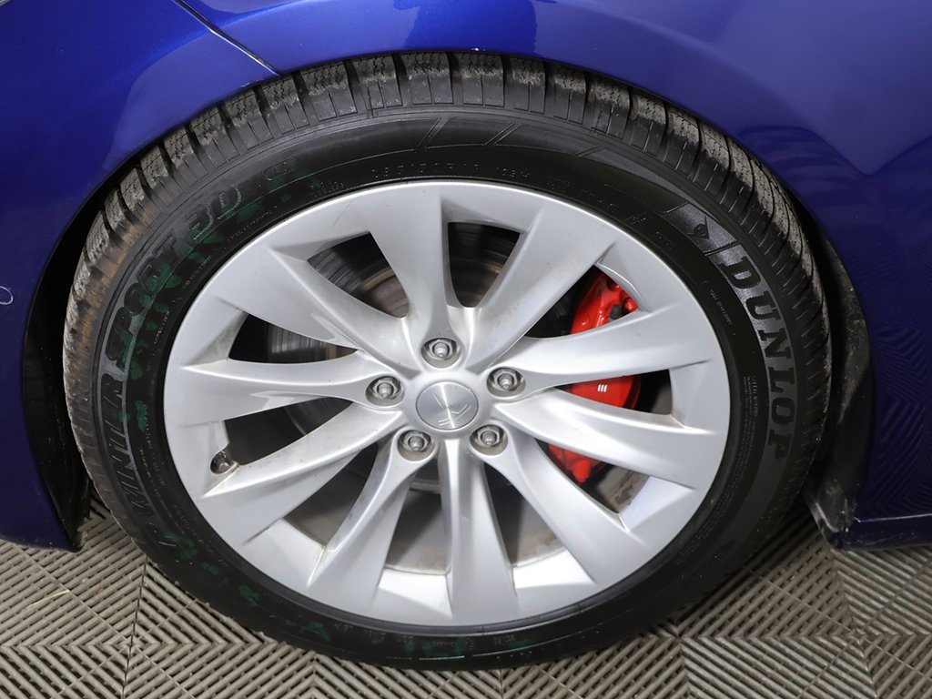 Used 2016 Tesla Model S P90D image 18