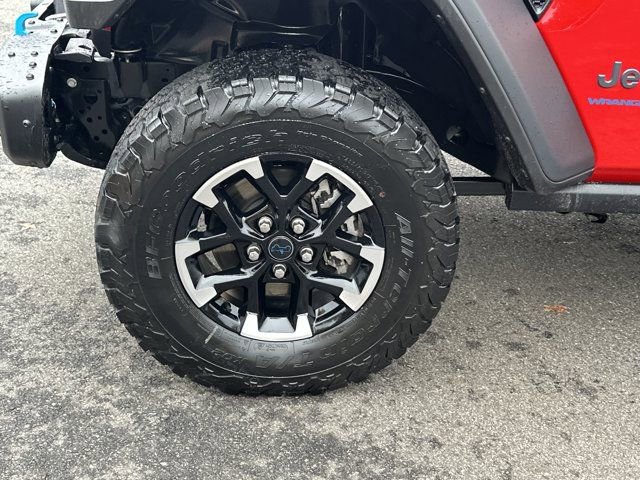 Used 2024 Jeep Wrangler Unlimited Rubicon 4xe w/ Capability Package image 13