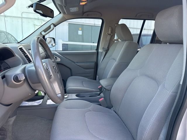 Used 2016 Nissan Frontier SV w/ SV Value Truck Package image 2