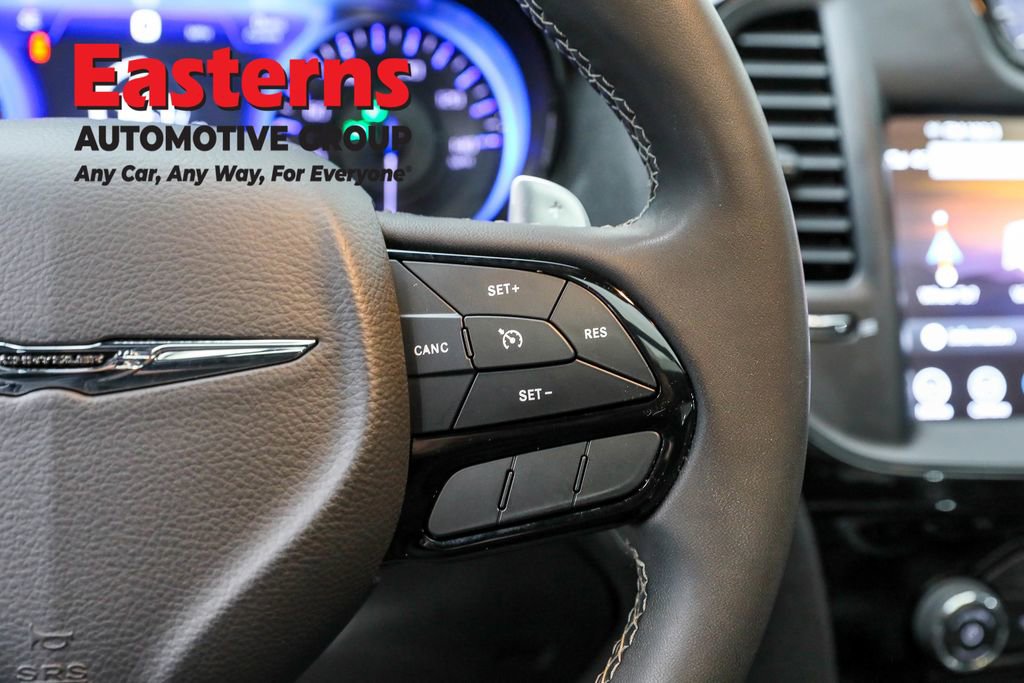 Used 2023 Chrysler 300 S image 16