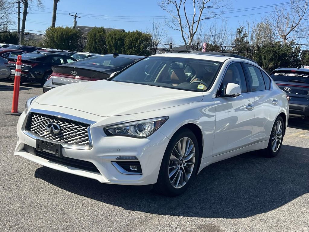 Used 2023 INFINITI Q50 Luxe w/ Cargo Package image 4