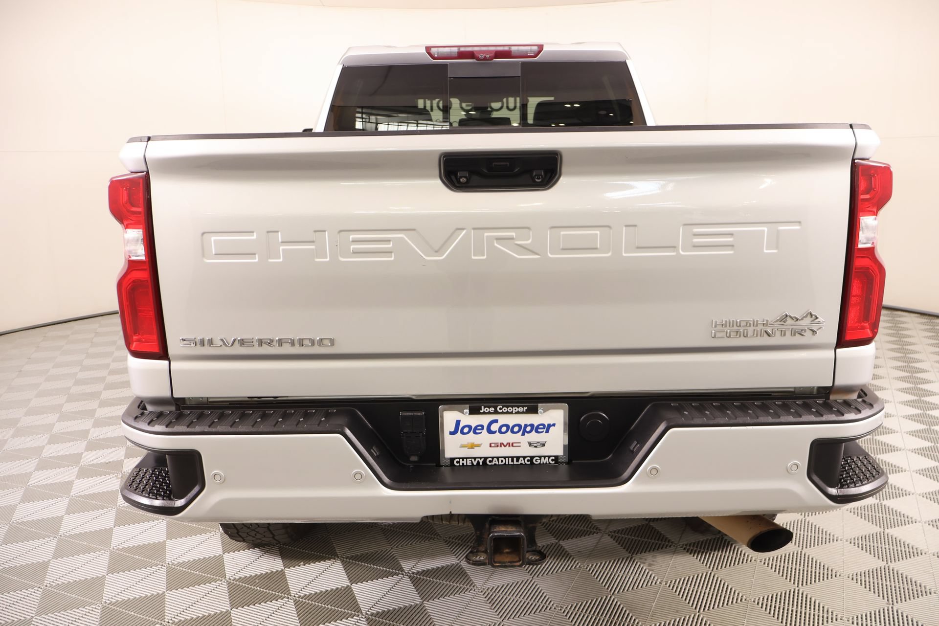 Used 2023 Chevrolet Silverado 2500 High Country w/ Technology Package AWD/4WD image 23