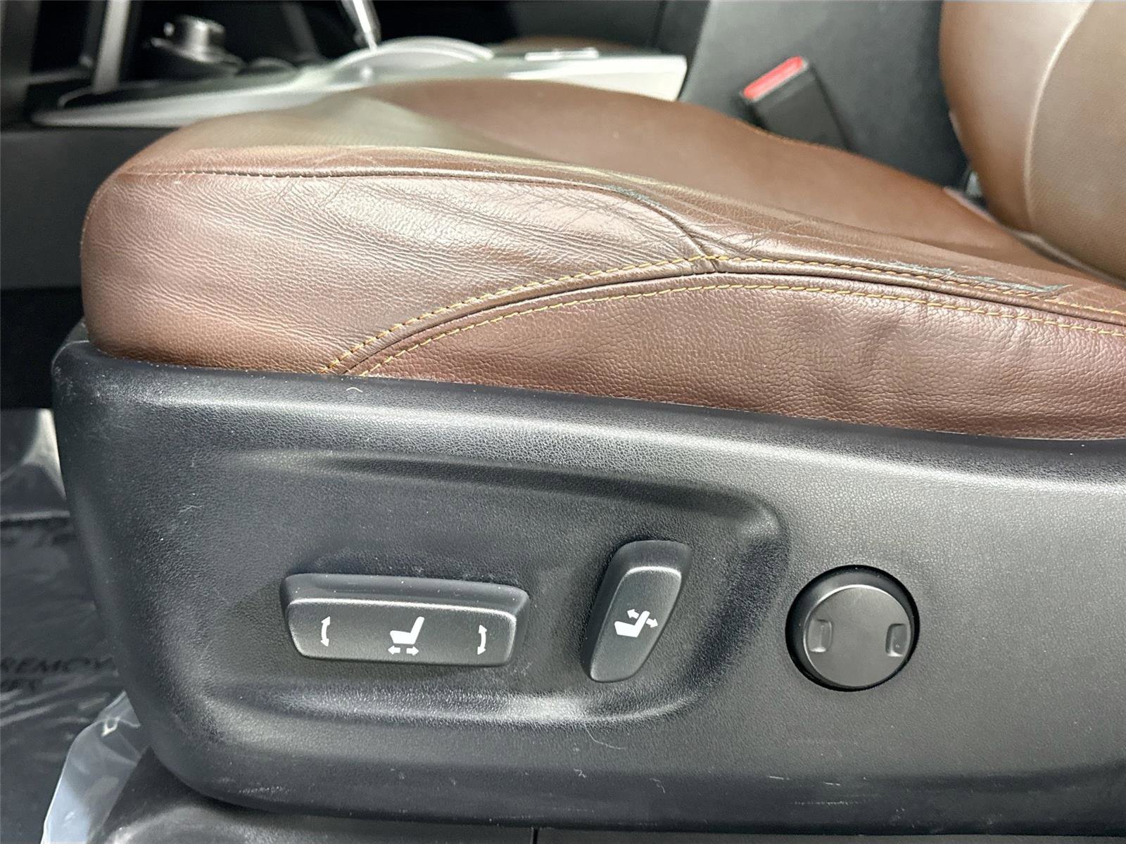 Used 2016 Toyota 4Runner Limited image 31