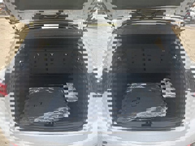 New 2025 Buick Envision Sport Touring image 9